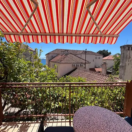 Holiday Sun Studio Rooms Orebic Apartament *